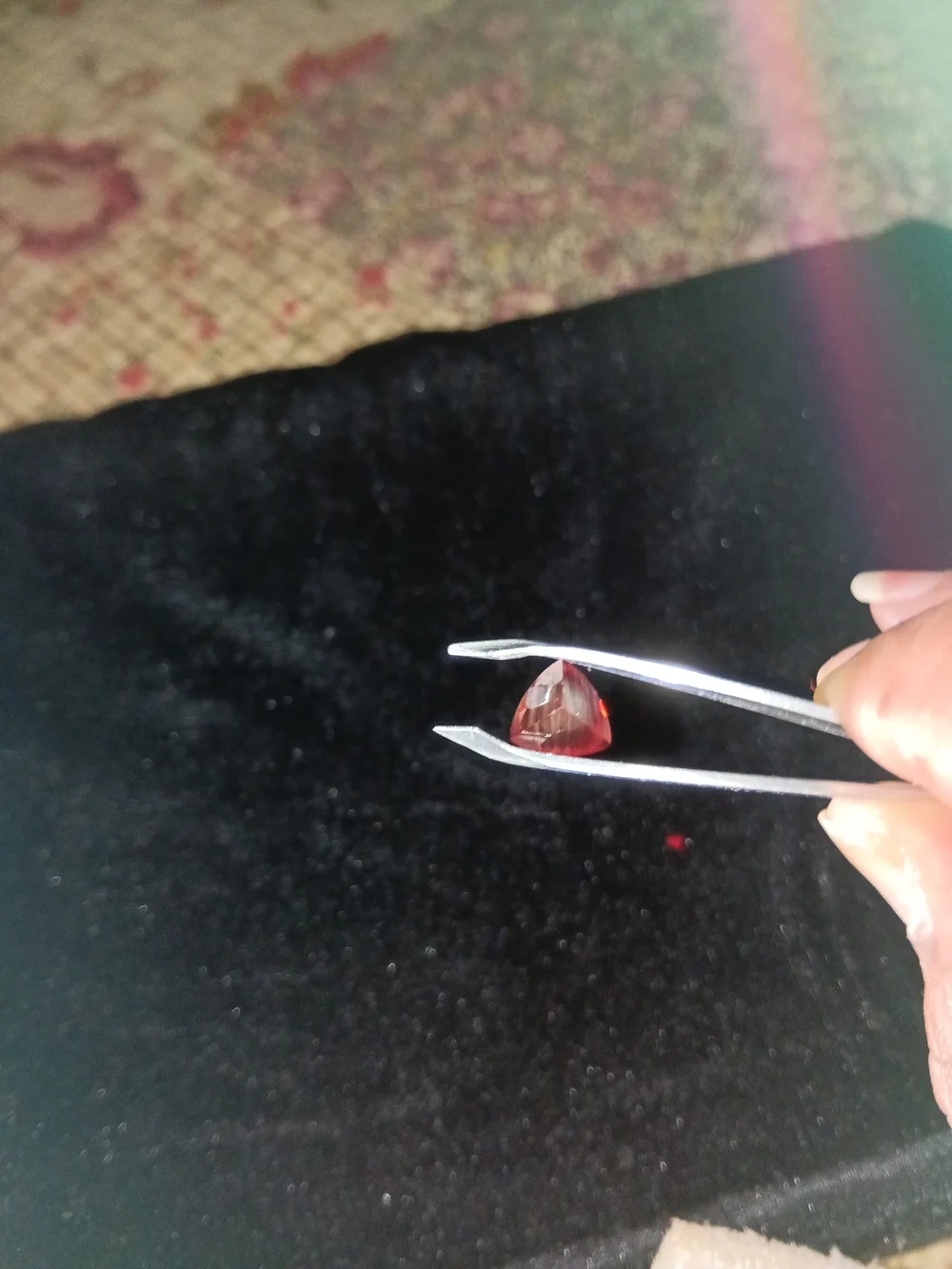 Beautiful Colors! Natural 2.0ct Trillion Red Green Andesine